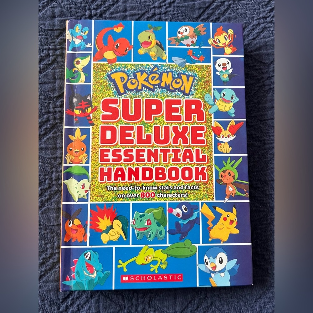 Pokemon Super Deluxe Essential Handbook Large Hardcover 2018 1st Edition